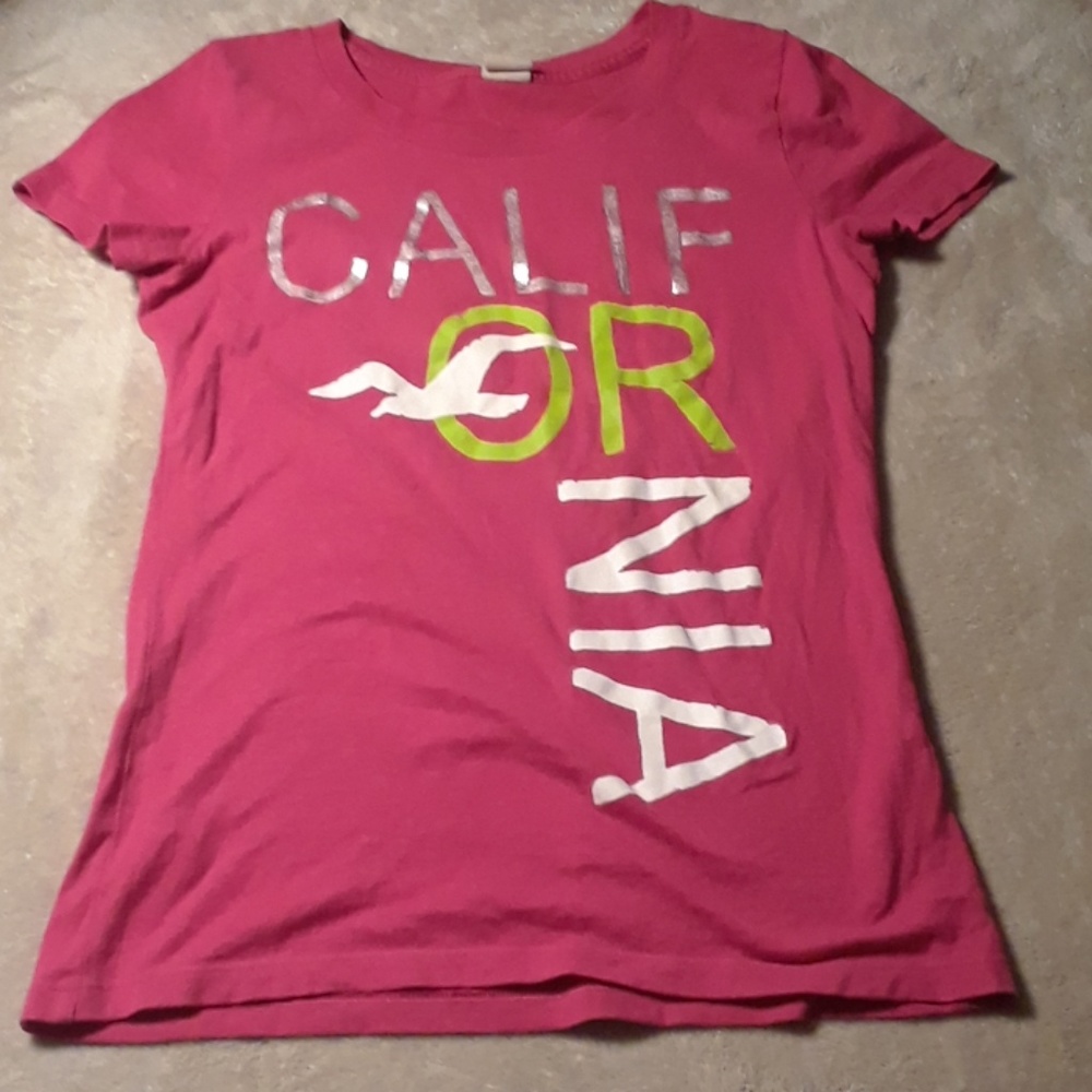 Hollister t-shirt
